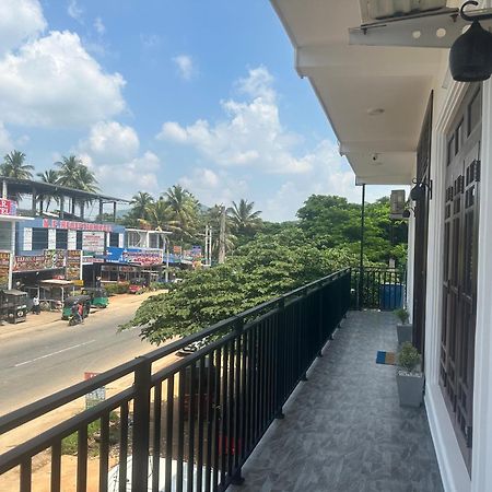 Sns Guest House Galewela ภายนอก รูปภาพ